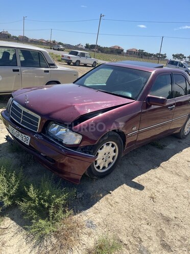 Mercedes C 180-4