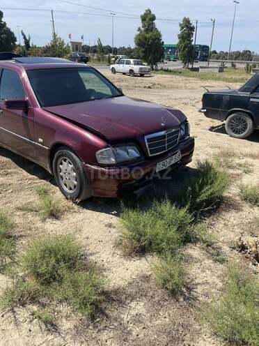 Mercedes C 180-6