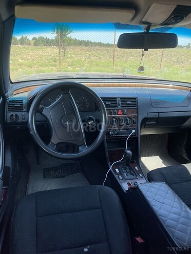 Mercedes C 180-2