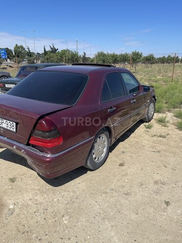 Mercedes C 180-7