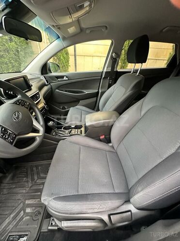 Hyundai Tucson-8