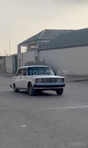 LADA (VAZ) 2107-3