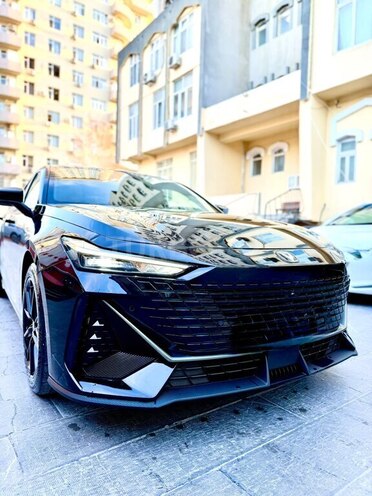 Changan Uni-V-5