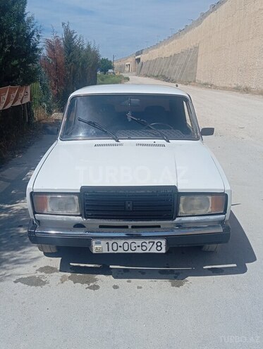 LADA (VAZ) 2107-1