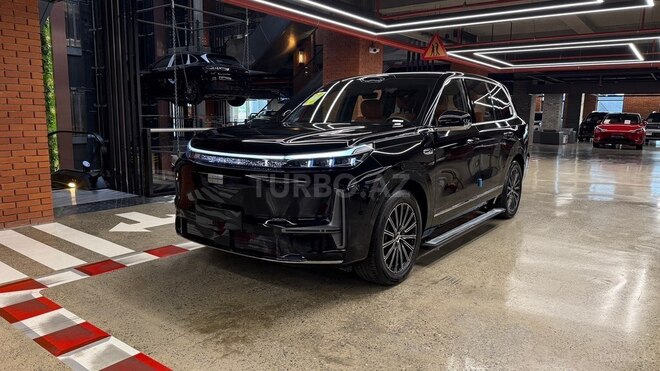 Geely Galaxy M9-1
