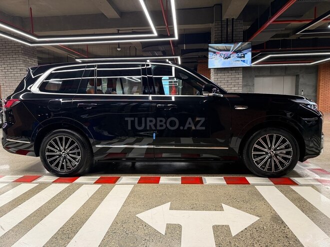 Geely Galaxy M9-4