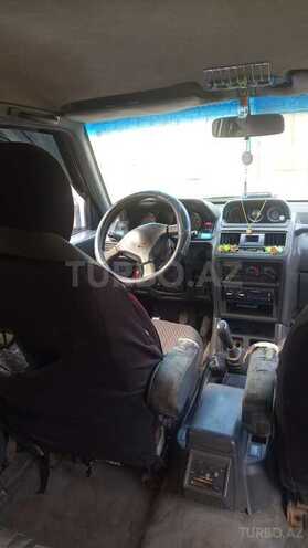 Mitsubishi Pajero-3