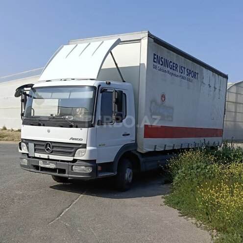 Mercedes Atego 818-5