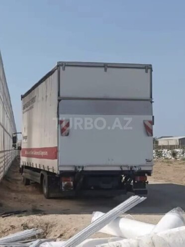 Mercedes Atego 818-3