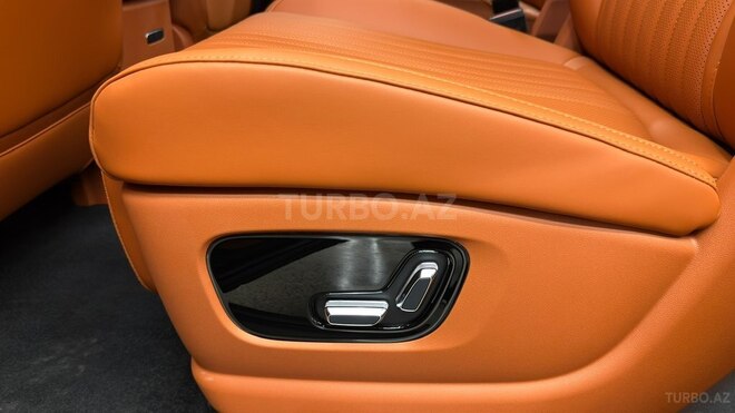 Geely Galaxy M9-18