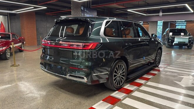 Geely Galaxy M9-5