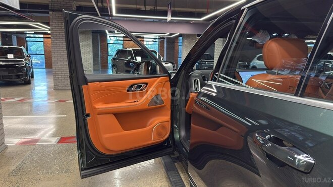 Geely Galaxy M9-12