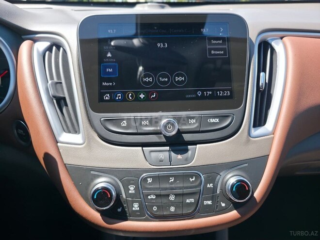 Chevrolet Malibu-16