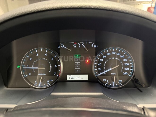 Toyota Land Cruiser-14