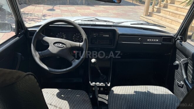 LADA (VAZ) 2107-16