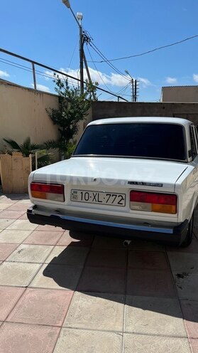 LADA (VAZ) 2107-2