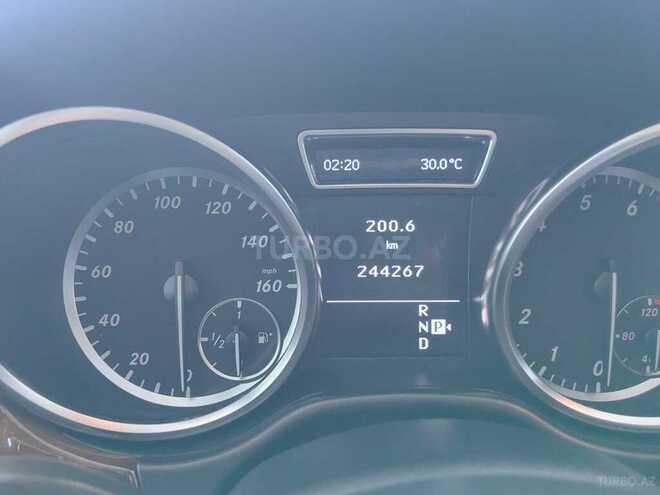 Mercedes ML 350 4MATIC-16