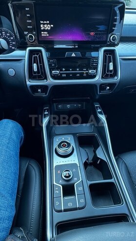 Kia Sorento-16