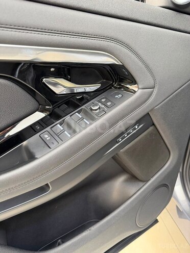 Land Rover RR Evoque-19