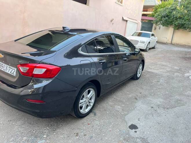 Chevrolet Cruze-5