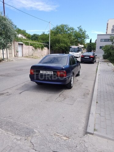 Opel Vectra-2