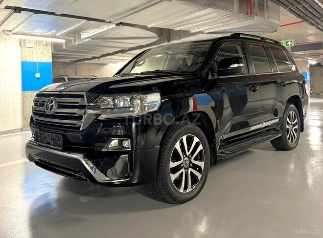 Toyota Land Cruiser-3