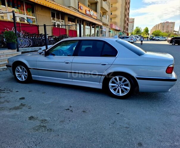 BMW 728-4