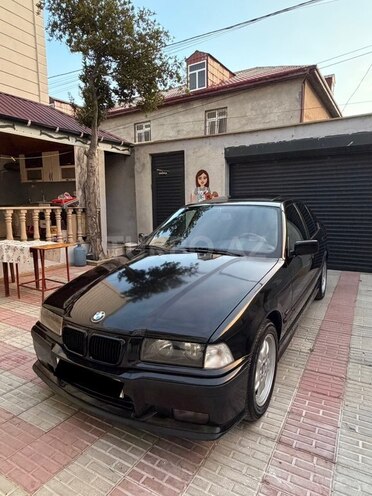 BMW 316-8