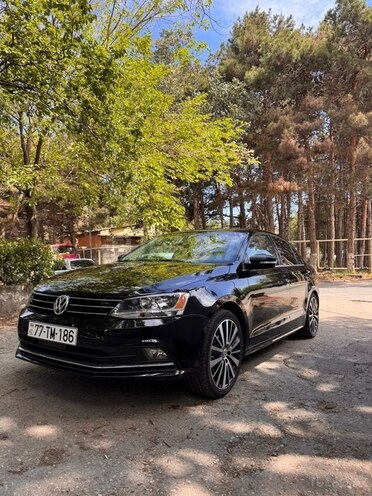 Volkswagen Jetta-7