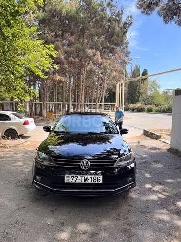 Volkswagen Jetta-3