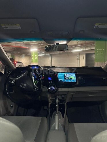 Honda Insight-12