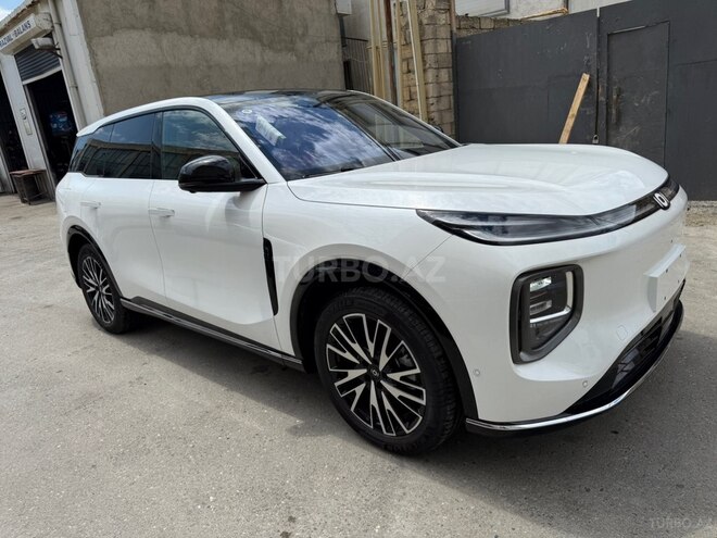 Changan Qiyuan Q07-3