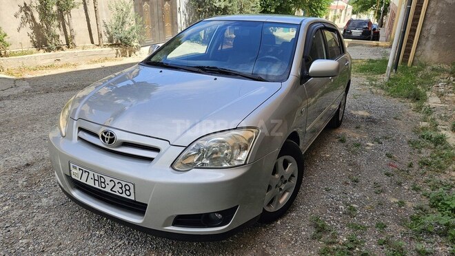 Toyota Corolla-5