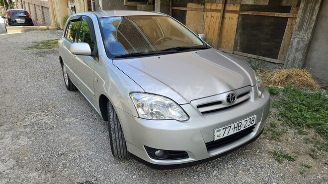 Toyota Corolla-6