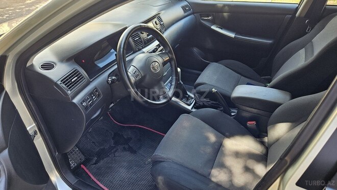 Toyota Corolla-11
