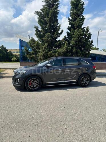 Kia Sorento-12