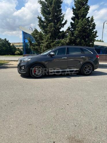 Kia Sorento-11