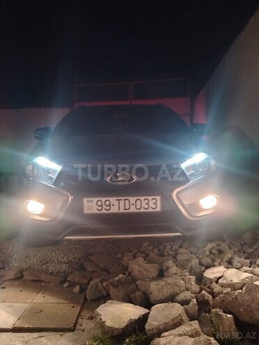 LADA (VAZ) Vesta SW Cross-1