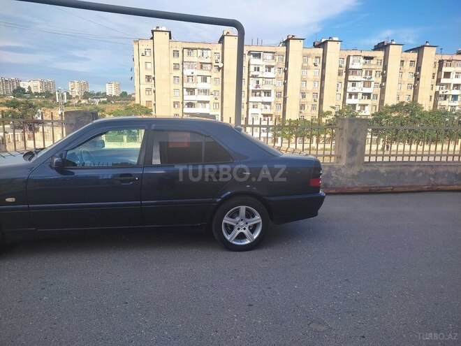 Mercedes C 220-6