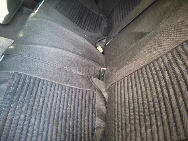 Mercedes C 220-11