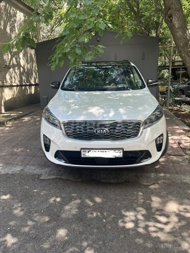 Kia Sorento-1