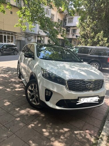 Kia Sorento-16