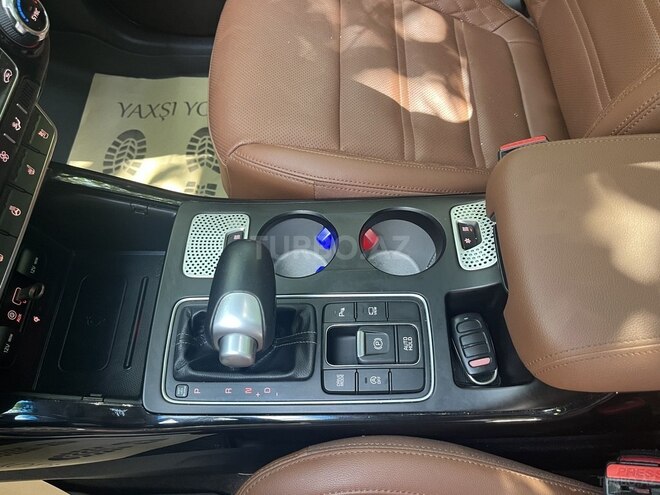 Kia Sorento-20