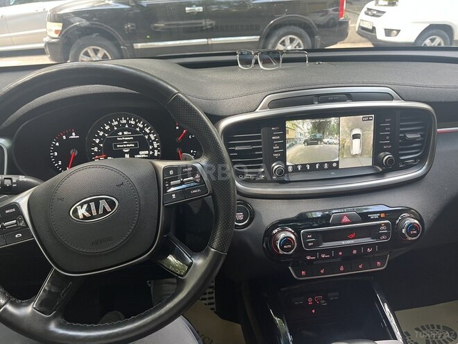 Kia Sorento-2