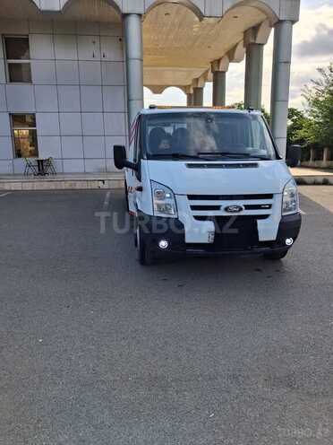 Ford Transit-1