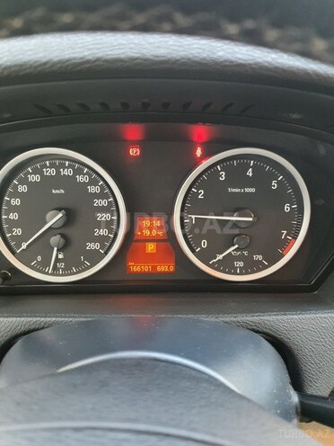 BMW X6-8