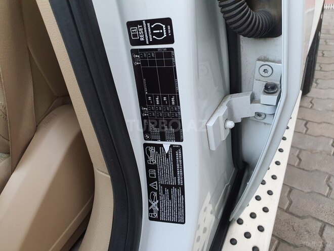 BMW X6-13