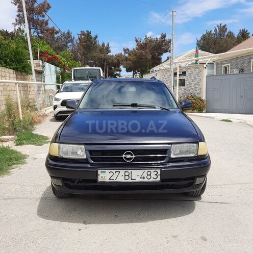 Opel Astra-1