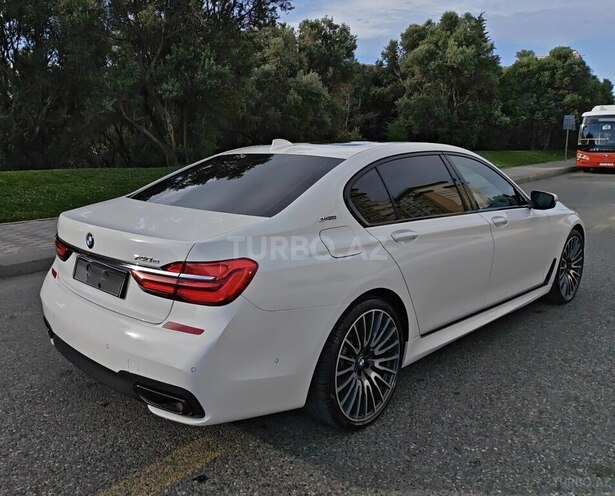 BMW 740-4