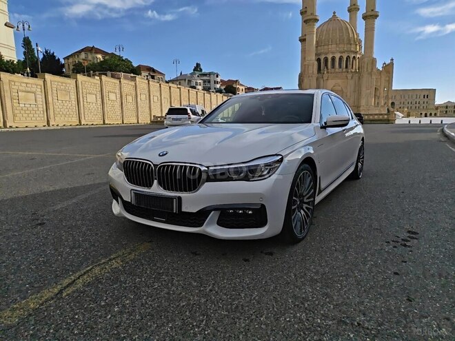 BMW 740-3